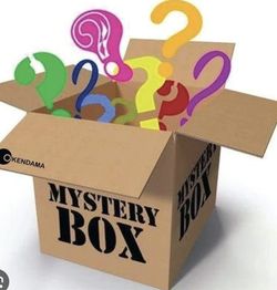 Monster JAM/MONSTER TRUCK Mystery Box Of 10