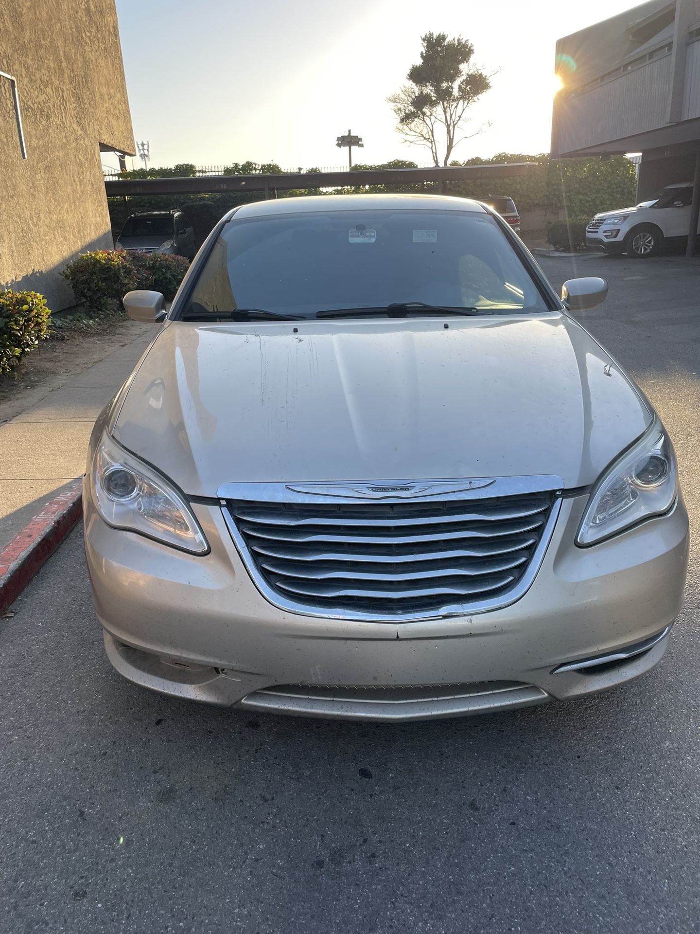 2013 Chrysler 200