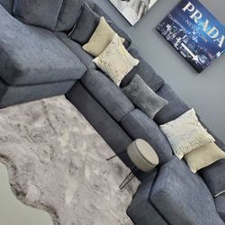 🙋‍♂️ U-shaped Sectional, 👉Furniture Queen Bedroom Dining Table, Bunk Beds Avail 