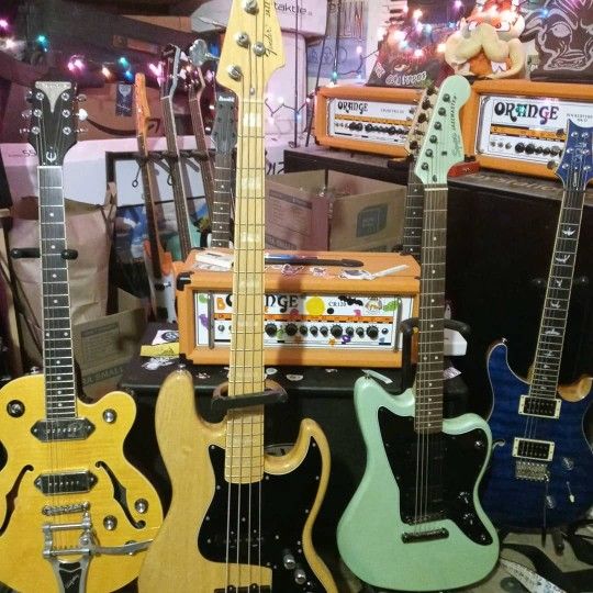 Marcus Miller Fender Artist Bass With Case