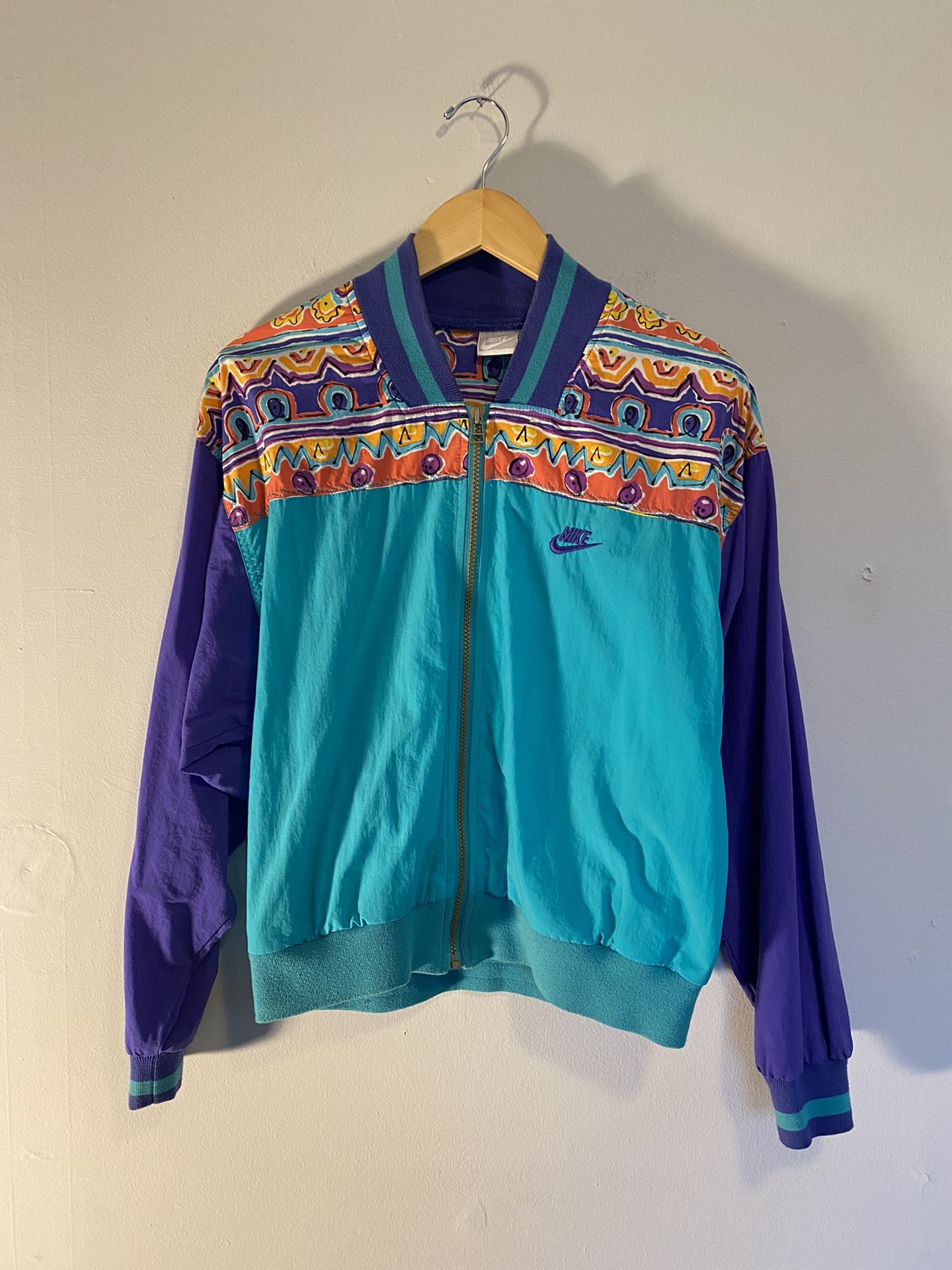 Women’s Medium Nike Vintage Nylon Windbreakers From The 1980’s