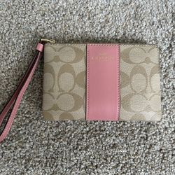 Coach Wristlet Light Khaki/Bubblegum Wallet