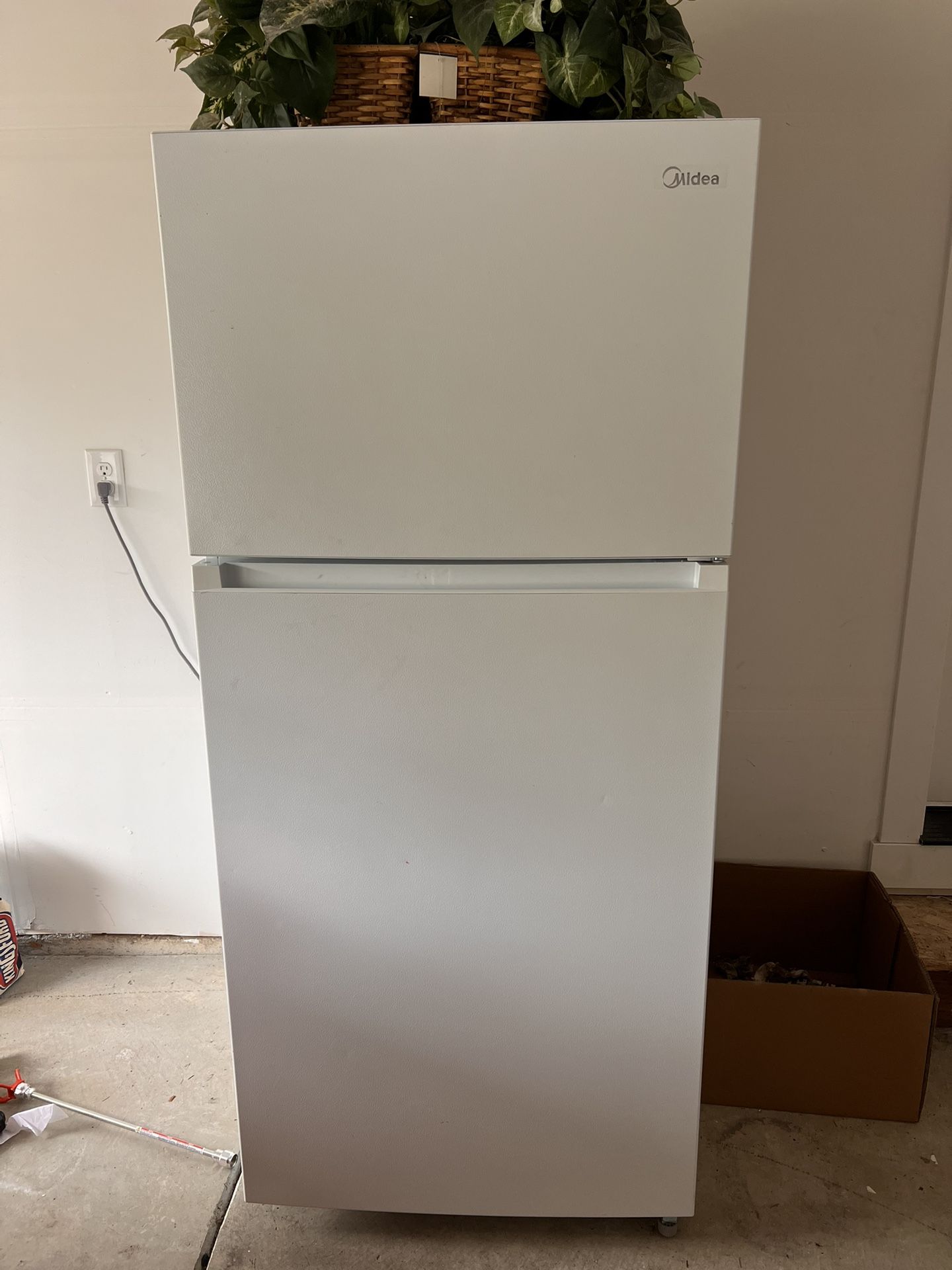 Midea Refrigerator