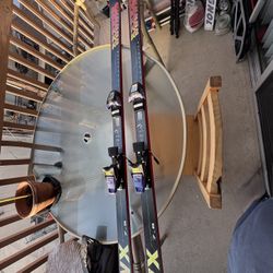 K2 UVX 7.8 Skis w/ Salomon Quadrax Bindings – Used, Good Condition