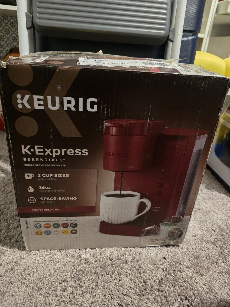 Keurig K-Express Essentials Red Single-Serve K-Cup Pod Coffee Maker