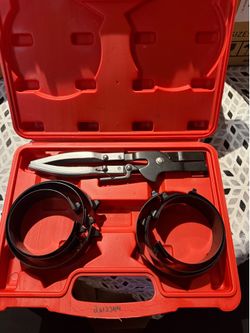7PCS Piston Ring Compressor Tool Kit, 2-7/8" to 4-3/8" Ratchet Pliers with 6 Compression Bands, Heavy Duty 50# Steel Piston Ring Tool for Car, Motorcy