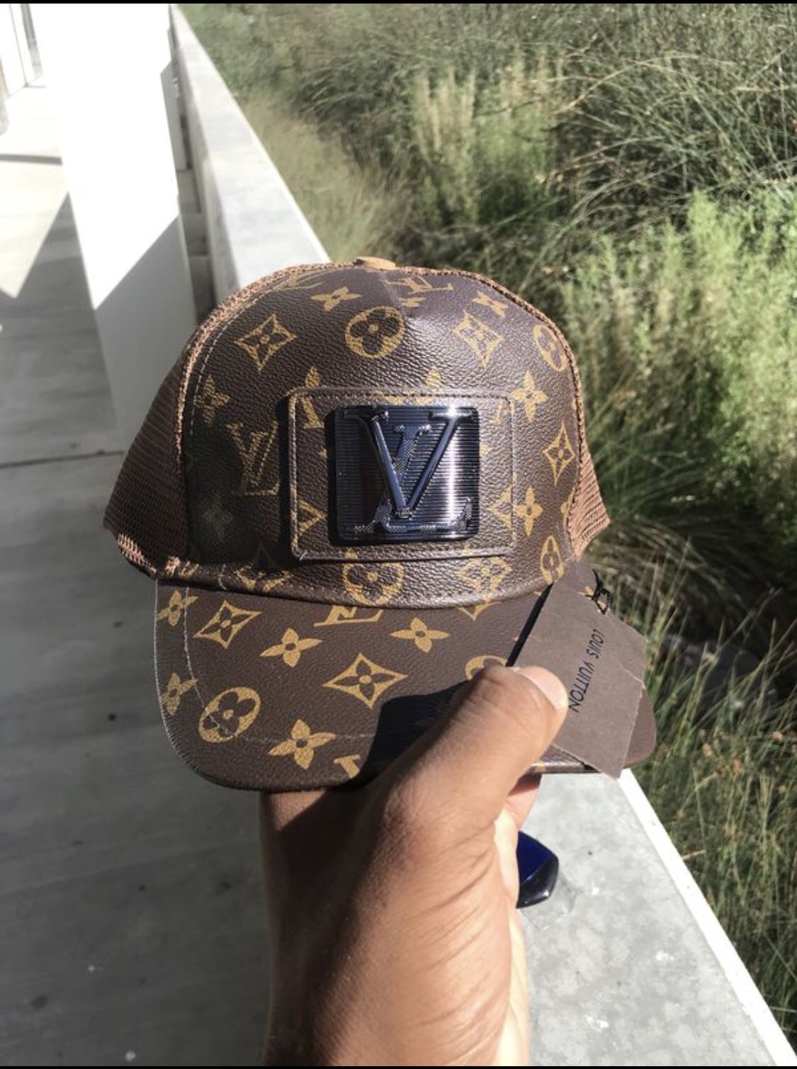 Louis Vuitton Hat for Sale in Tracy, CA - OfferUp