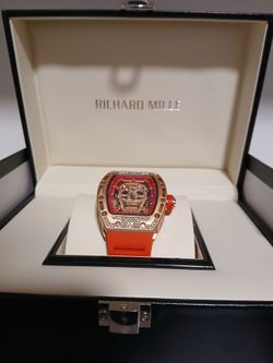 Brand new men's watch with box and papers