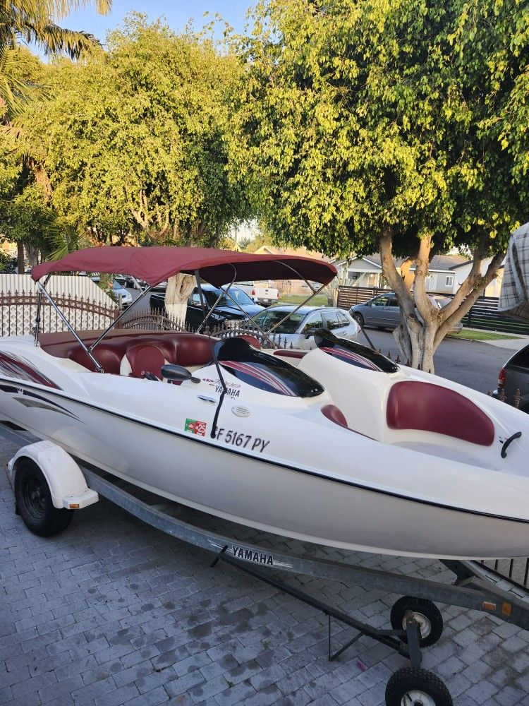 2001 Yamaha Ls2000