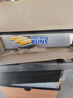 Hotdog bun warmer