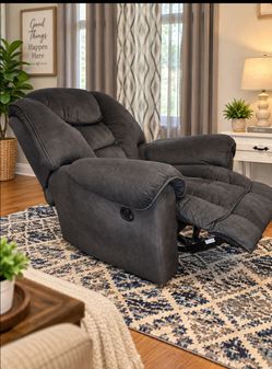 Oversized Extra-Large Recliner – Great for Tall People – Very Comfortable