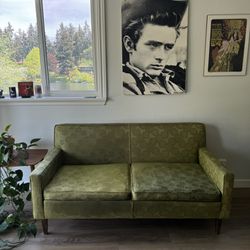 Free vintage couch! 