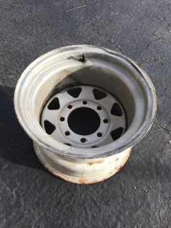 1 steel chevy 15x10 wheel 8 lug