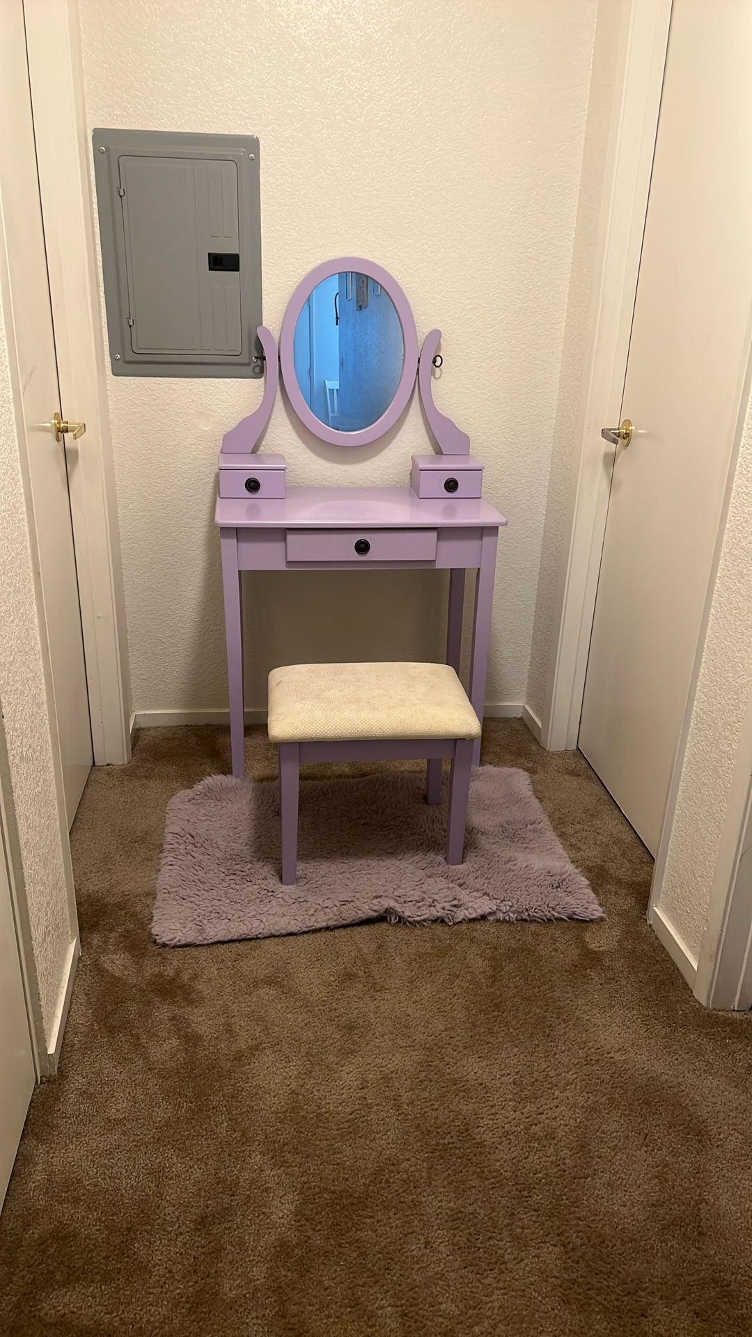 Vanity Desk