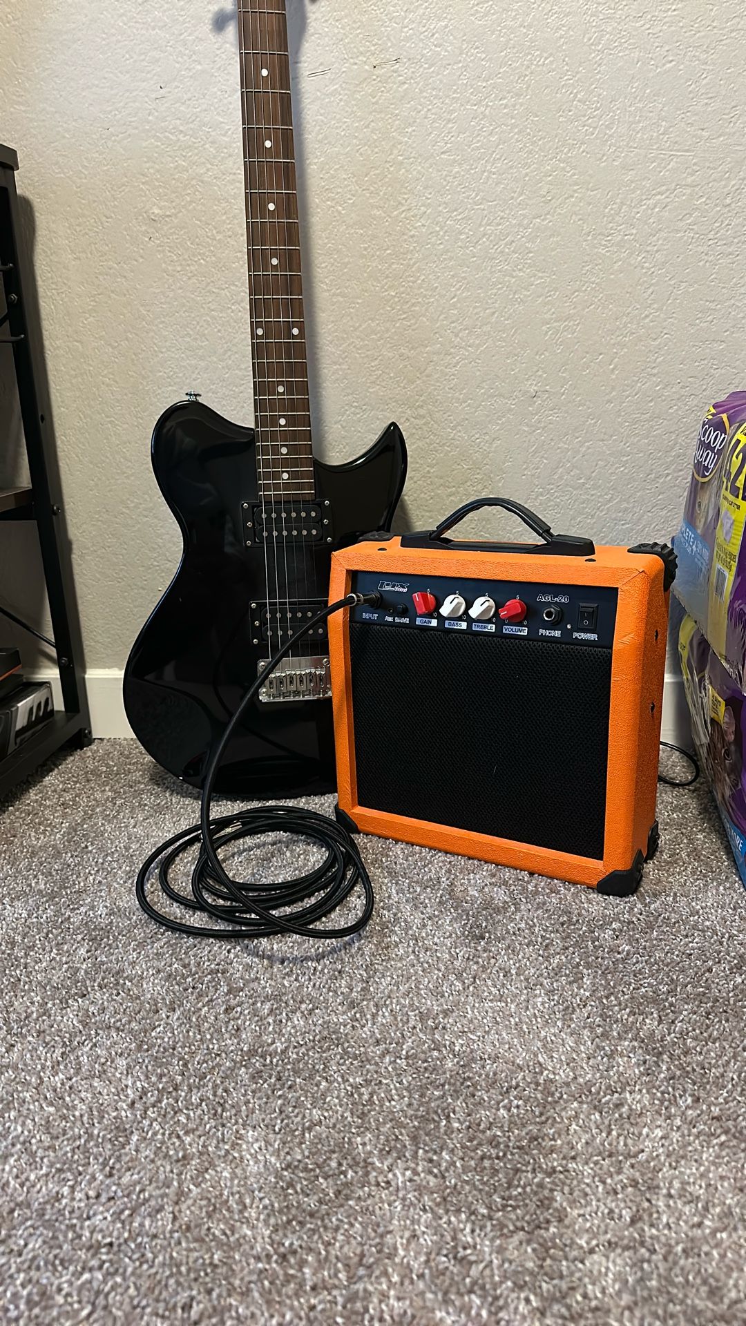 Electric Guitar + Amp