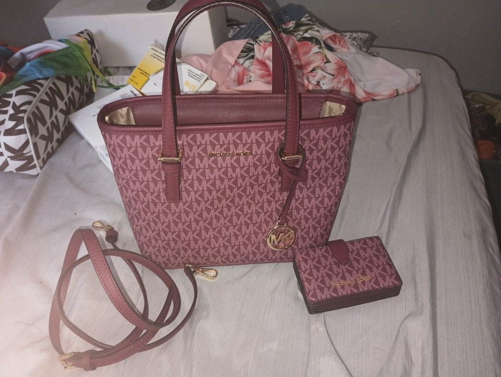 Michael Kors Purse & Wallet
