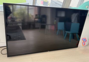 60in LG TV 4K HDR