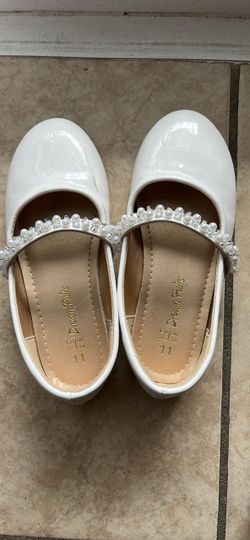 Girls mary jane flats
