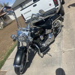 2005 Soft tail deluxe