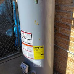 40 Gallon Water Heater 