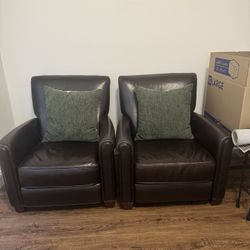 Pottery barn Irving Recliner 