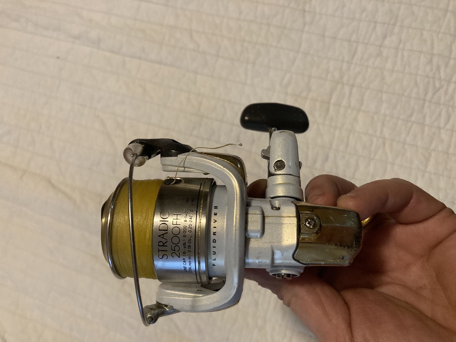 Shimano Stradic 2500FH