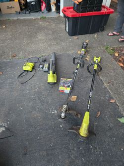 Ryobi trimmer and blower set