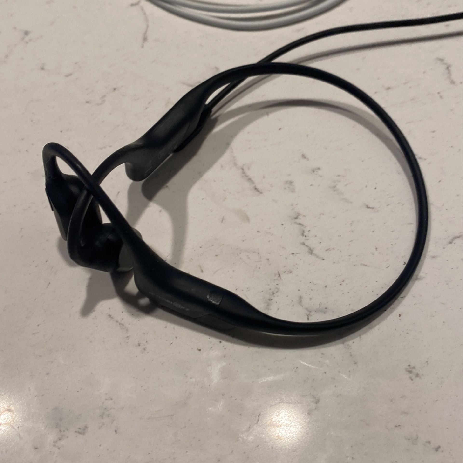 Aftershokz Aeropex Bluetooth Bone Conducting Headphones