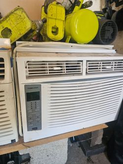 5,000 BTU Window Air Conditioner Unit with Digital Displa