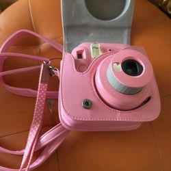NEW FUJI INSTAX MINI 9 PINK CAMERA POLKA FOT STRAP  AND CASE TESTED WORKS