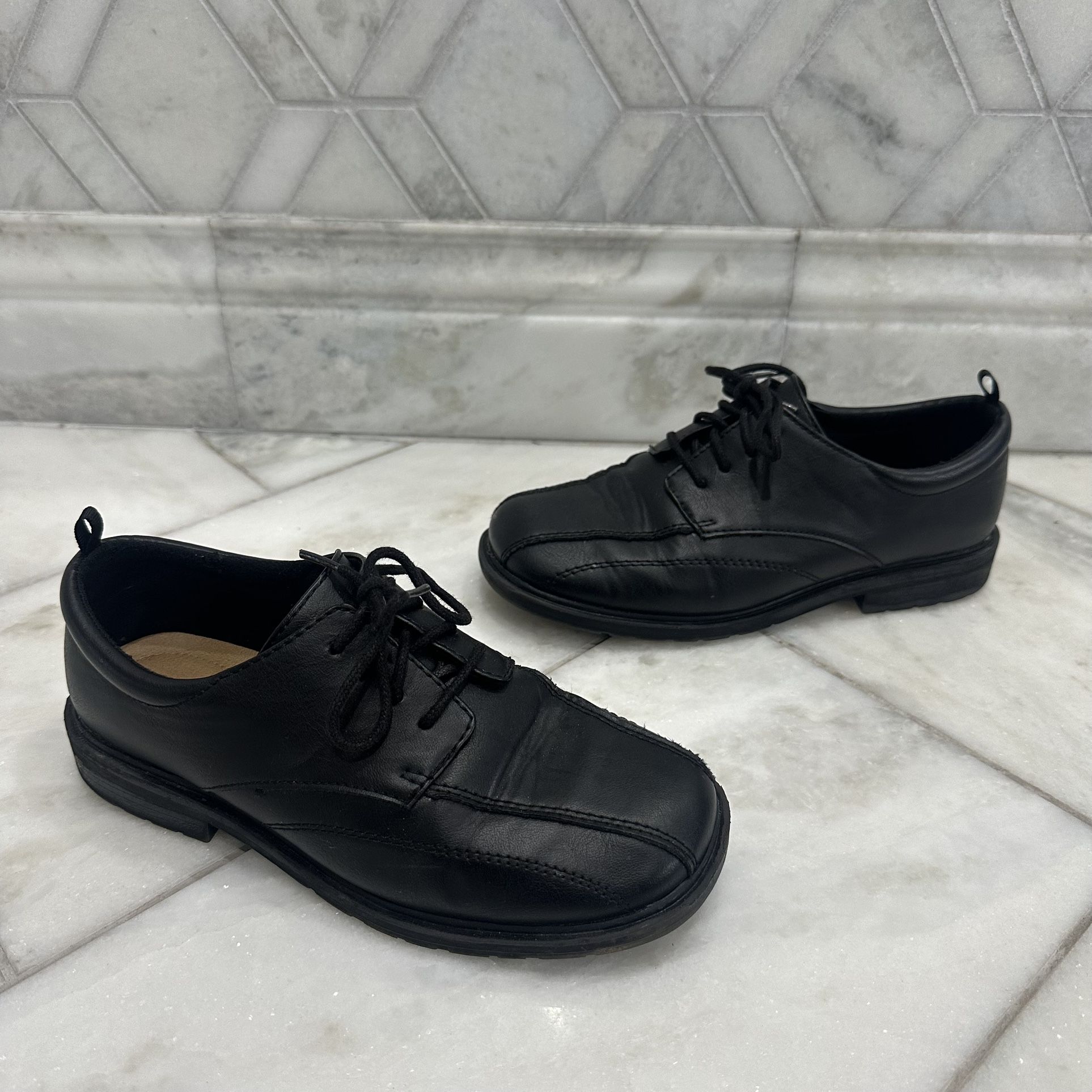 Size 3 Youth Boys Black Dress Shoes
