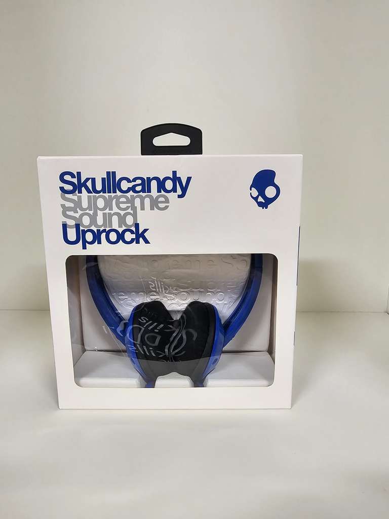 Lot of 17 Brand New Skullcandy Supreme Sound Uprock Headphones in Blue