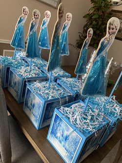 Frozen/ Elsa theme party decor