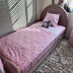 Bed for sale