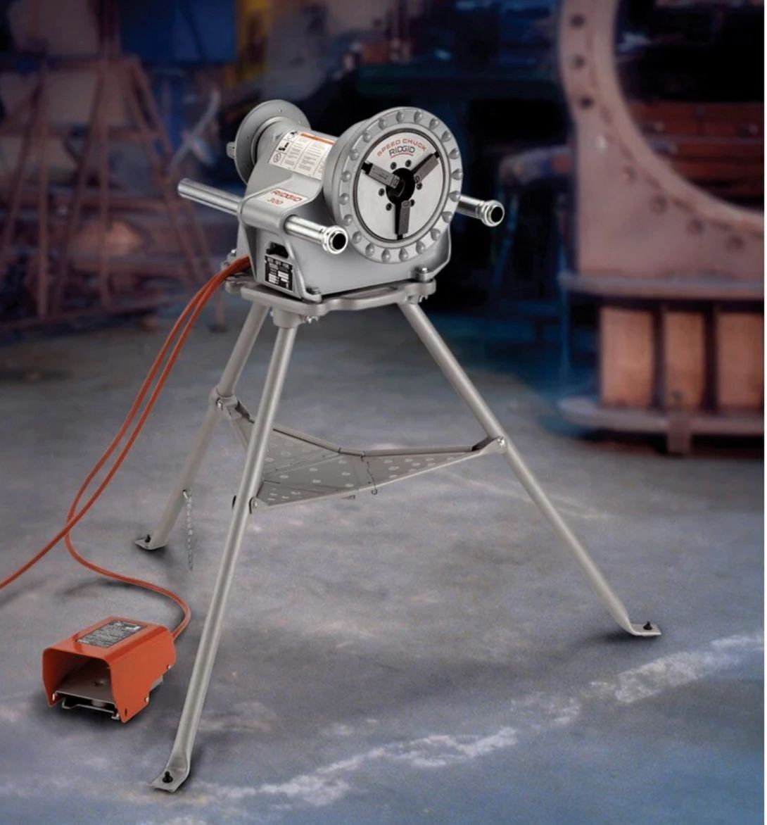 RIDGID 15722 300 Complete (57 RPM) Pipe Threading Machine