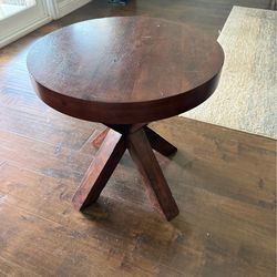 Wooden end table round