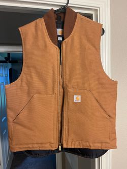 New Carhartt vest