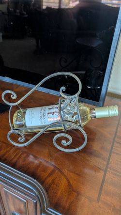 Wine holder