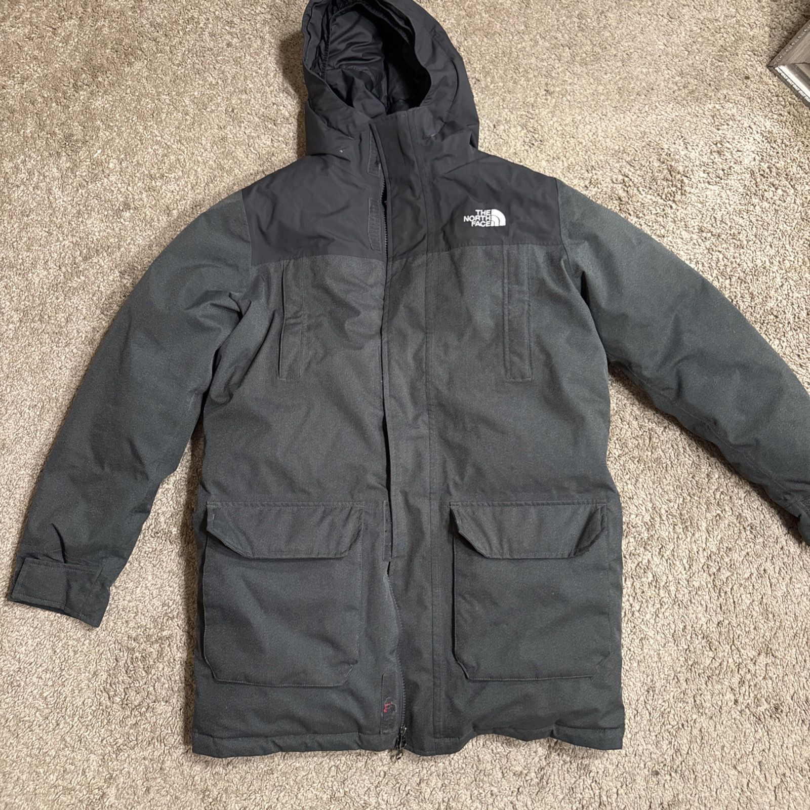 The North Face Boys Parka Jacket Hooded Winter Warm Coat Size XL 18 20 Gray