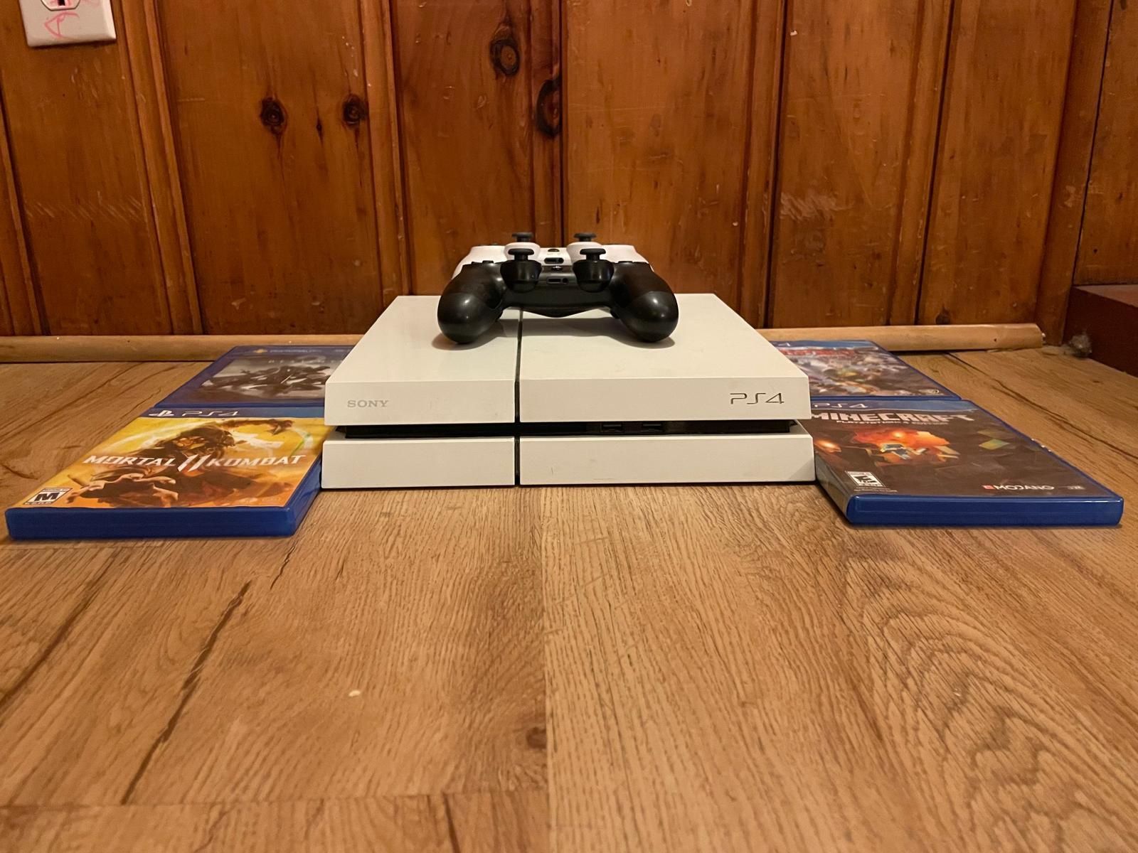 Ps4 Slim White 1TB With Controller And Cd Games