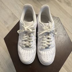 Nike Air Force 1 Low White 10.5 Men