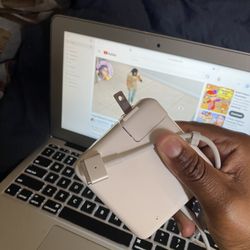 Mac Book Air / Gray 