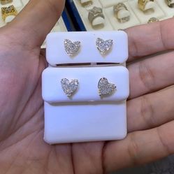 10KT DIAMOND EARRINGS