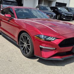 2023 Ford Mustang Premium 