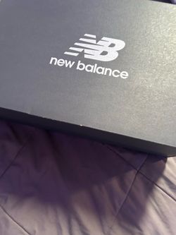 New Balance 740s gold white black