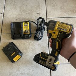 DeWalt Impact Drill, 2 20V Batteries, Charger