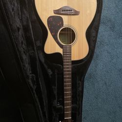 YAMAHA -FSX800C electric /acoustic guitar 