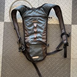 Cabela’s Camelback - 70oz