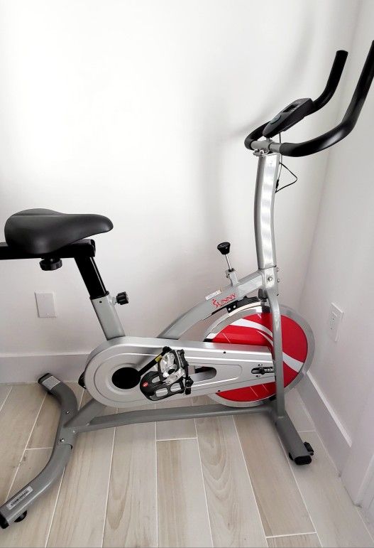 Stationary Cycling Exercise Bike