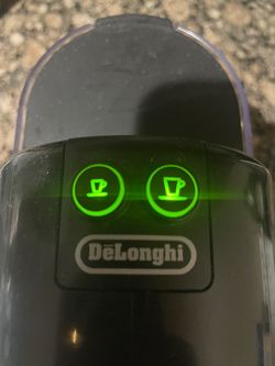 De’Longhi Nespresso Essenza Mini espresso machine